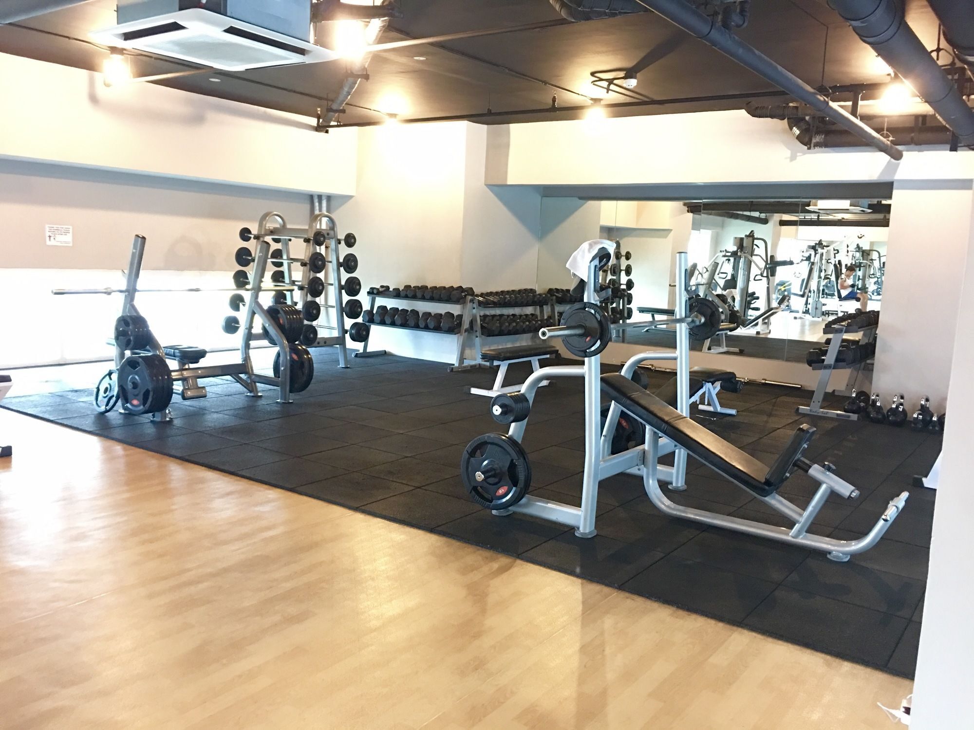 The Beacon Serviced Residences Makati City Eksteriør bilde