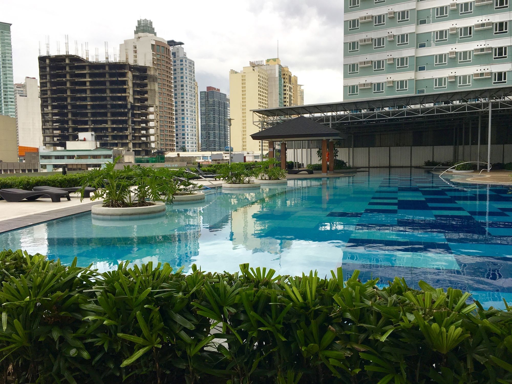 The Beacon Serviced Residences Makati City Eksteriør bilde